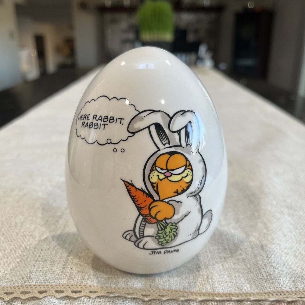 Garfield Cat Ceramic Easter Egg Coin Bank 1978 Vtg Enesco Jim Davis Here Rabbit